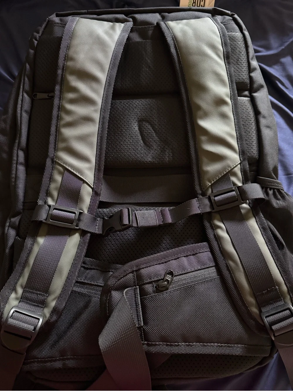 NWT COR Surf Travel Backpack Laptop Backpack 40L Grey